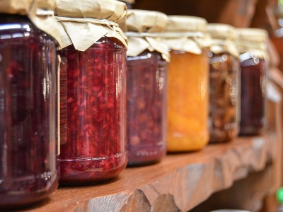 Make your own healthy and delicious jams